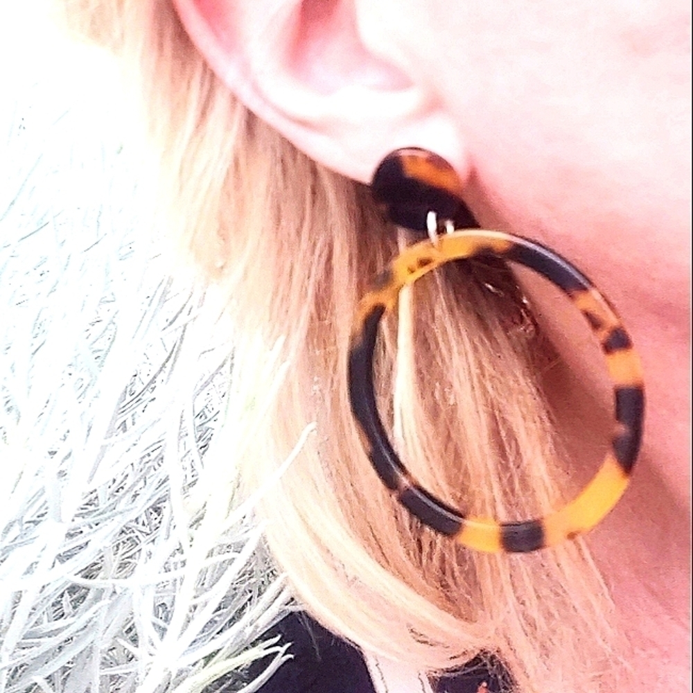 Tortoise Hoop Dangle with posts